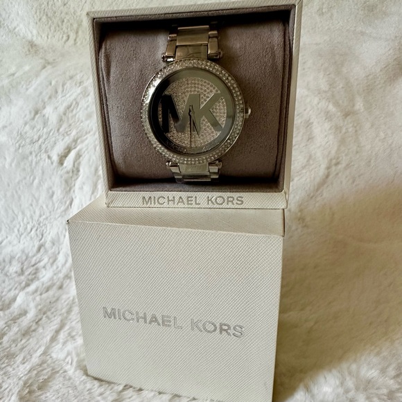 NWT Michael Kors Parker Chronograph Stainless Steel Pavé Crystal Watch - Picture 5 of 9
